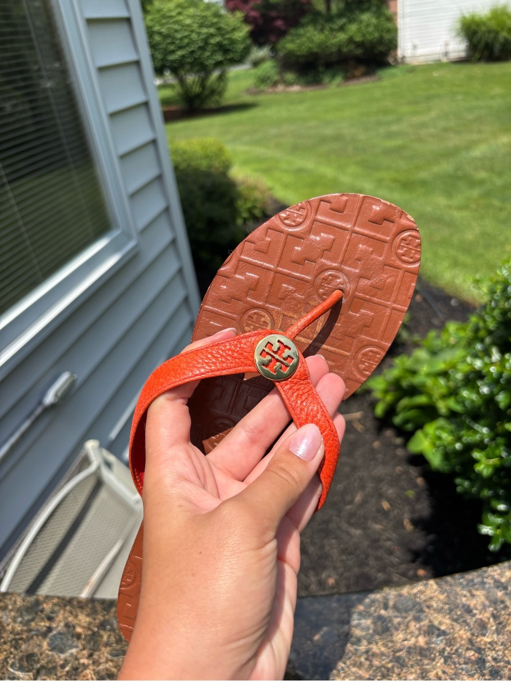 Tory Burch Orange Leather Logo Flip Flop Thong Sandals Women size 10 - Picture 4 of 5